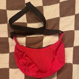 BAGGU Small Nylon Crescent Bag in Candy Apple Red